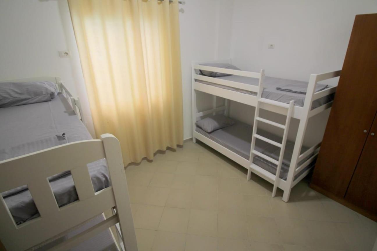 Hostel K13 Sarandë Exterior foto